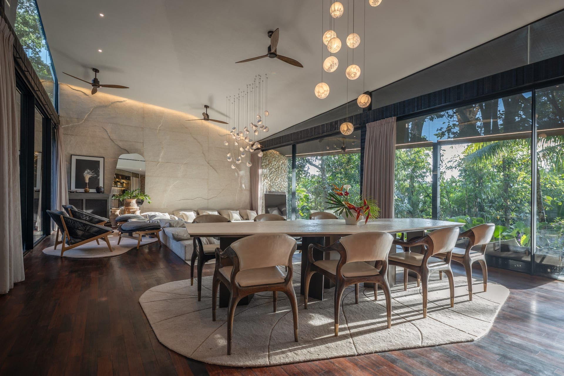 Lost Villa | Award-Winning Estate + 5-Star Staff — photo 3